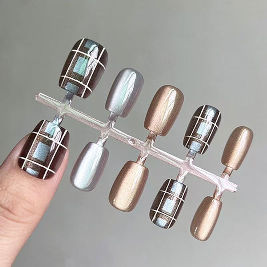 Kapownails Black Gold Cat Eye Press-On Nails - Glamorous Magnetic Design