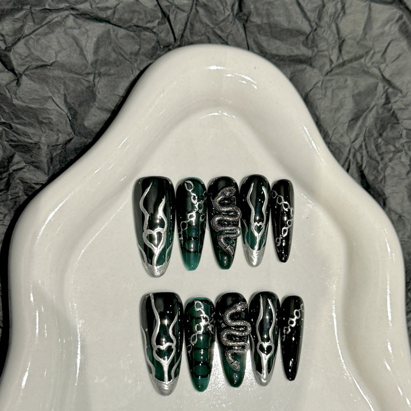 Handmade Oval Shape Wild Nails - Complete Reptile Pattern Set
