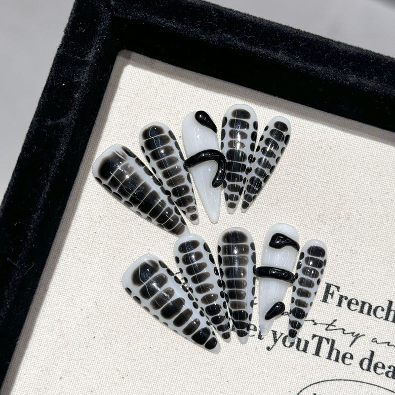 Handmade Press On Grid Nails - Complete Modern Geometric Set