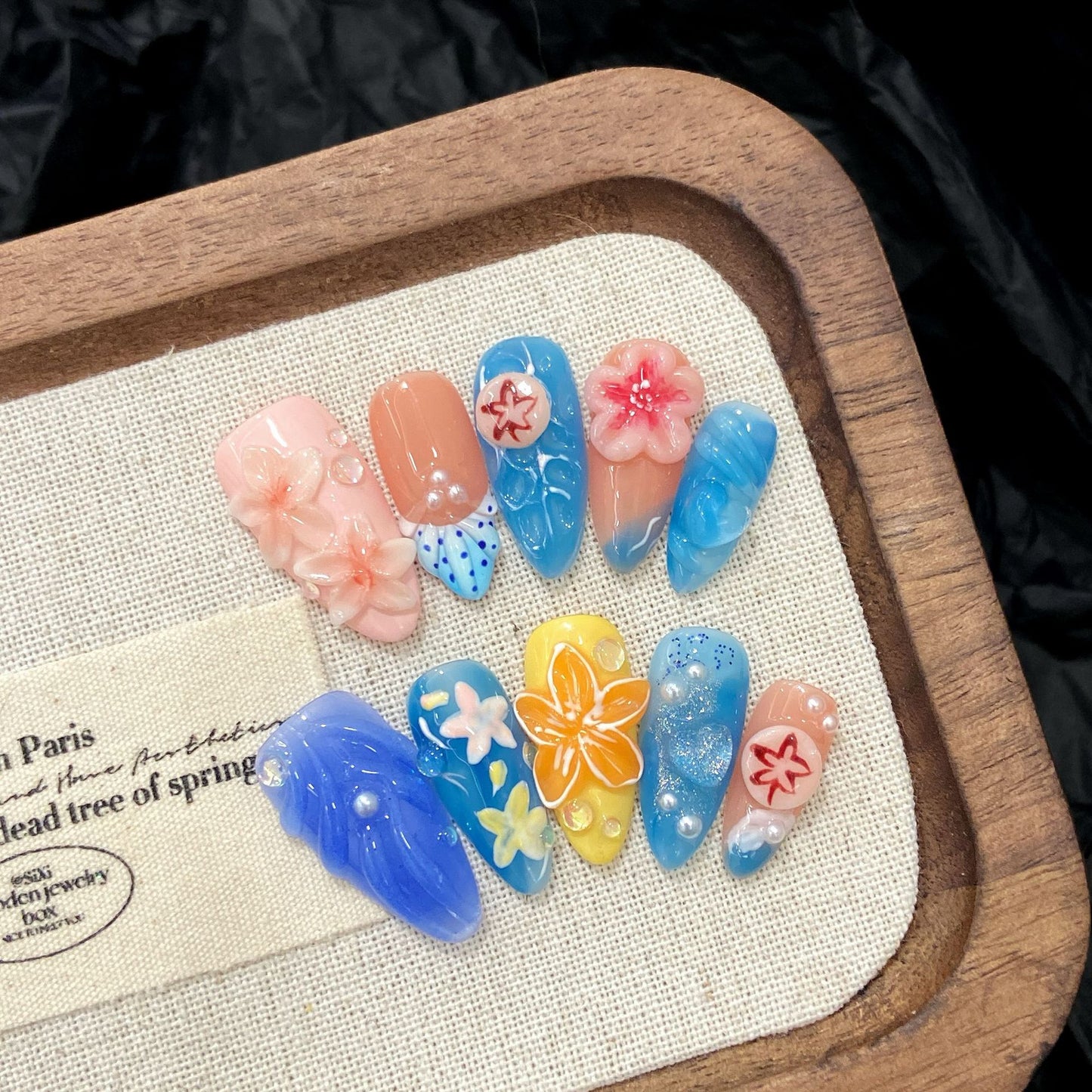 KAPOWNAILS 3D Flower & Shell Press - on Nails, Blue - Peach Gradient with Cute Patterns, Trendy Wearable Nail Art