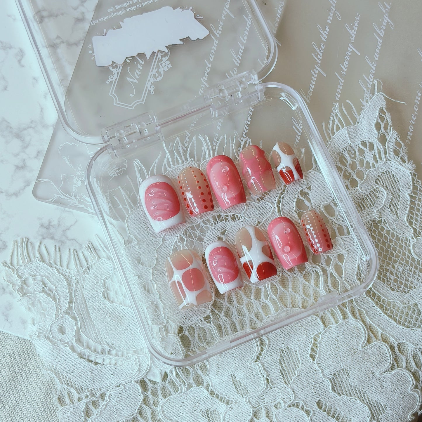 Abstract Art Nails | Short Square Reusable Nail Set