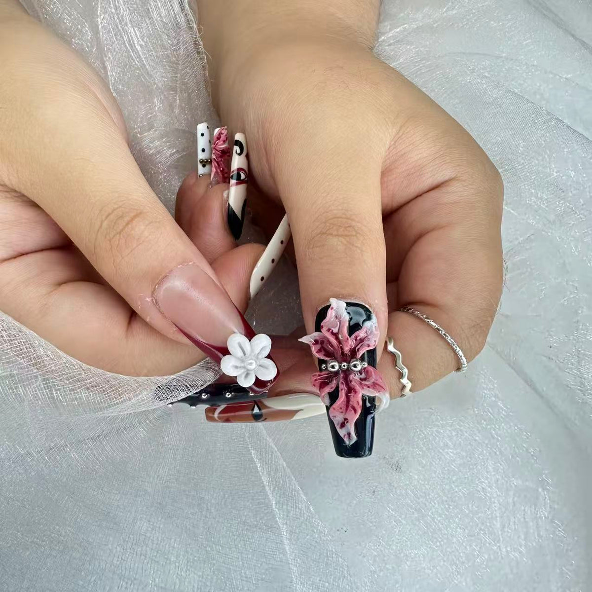 Vintage Glam 3D Floral Nails | Long Coffin Luxury Set
