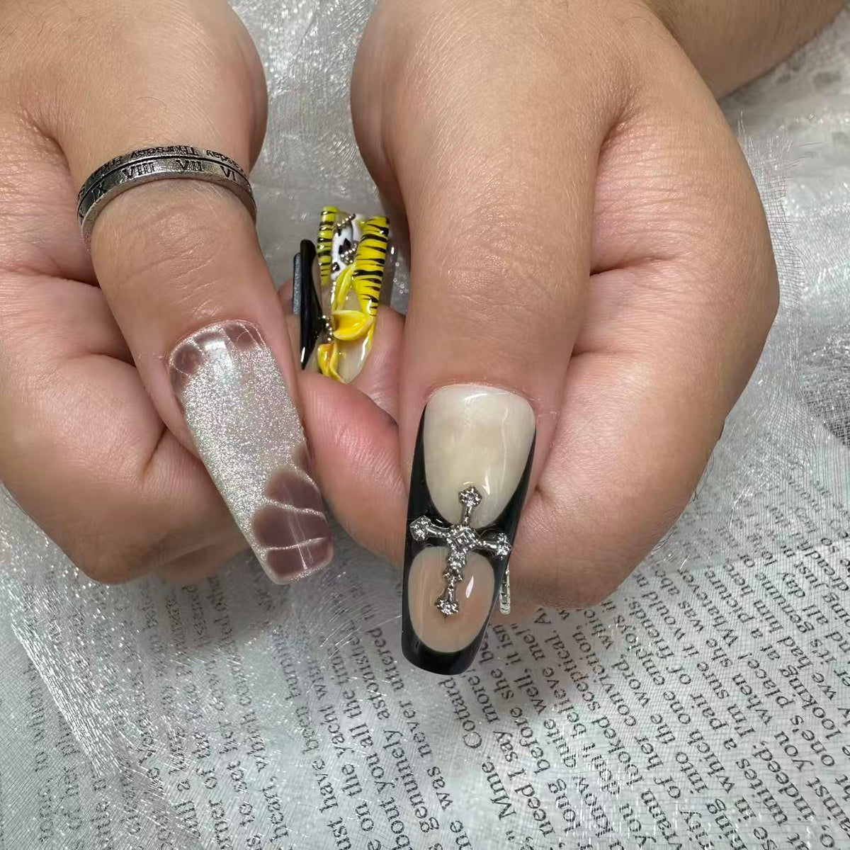 Wild Leopard Tiger Nails | Long Coffin Crystal Chain Set