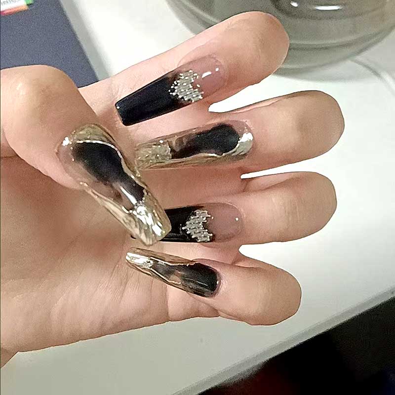 Kapownails Marble Press On Nails - Black Silver Gradient & Rhinestone Hearts