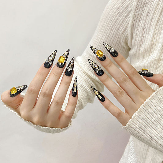  Black Gold Foil Design - Luxury Metallic Nail Art Collection