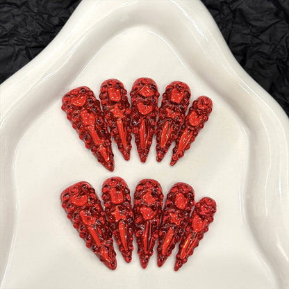Glamorous red nail style