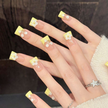 Fresh duck press-on nails featuring vibrant yellow tips, daisy flowers & gold accents - Salon spring beauty - Complete set of 10 nails