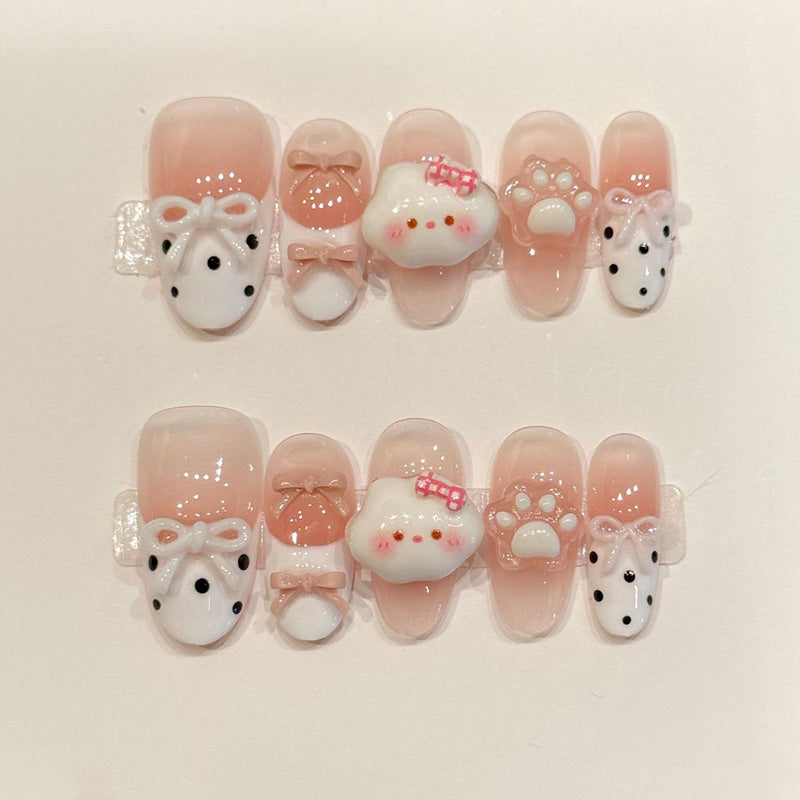 KAPOWNAILS oval nails featuring kawaii design - adorable cow faces, cute bear, pink bows, pearl accents, soft gradient, handcrafted quality, 10-piece set