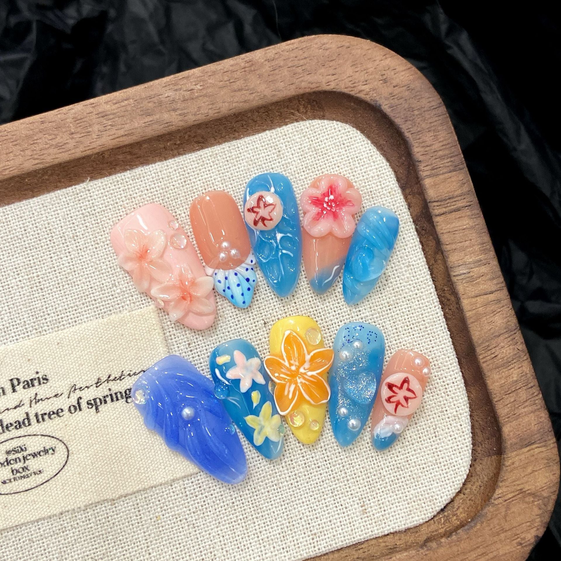KAPOWNAILS 3D Flower & Shell Press - on Nails, Blue - Peach Gradient with Cute Patterns, Trendy Wearable Nail Art