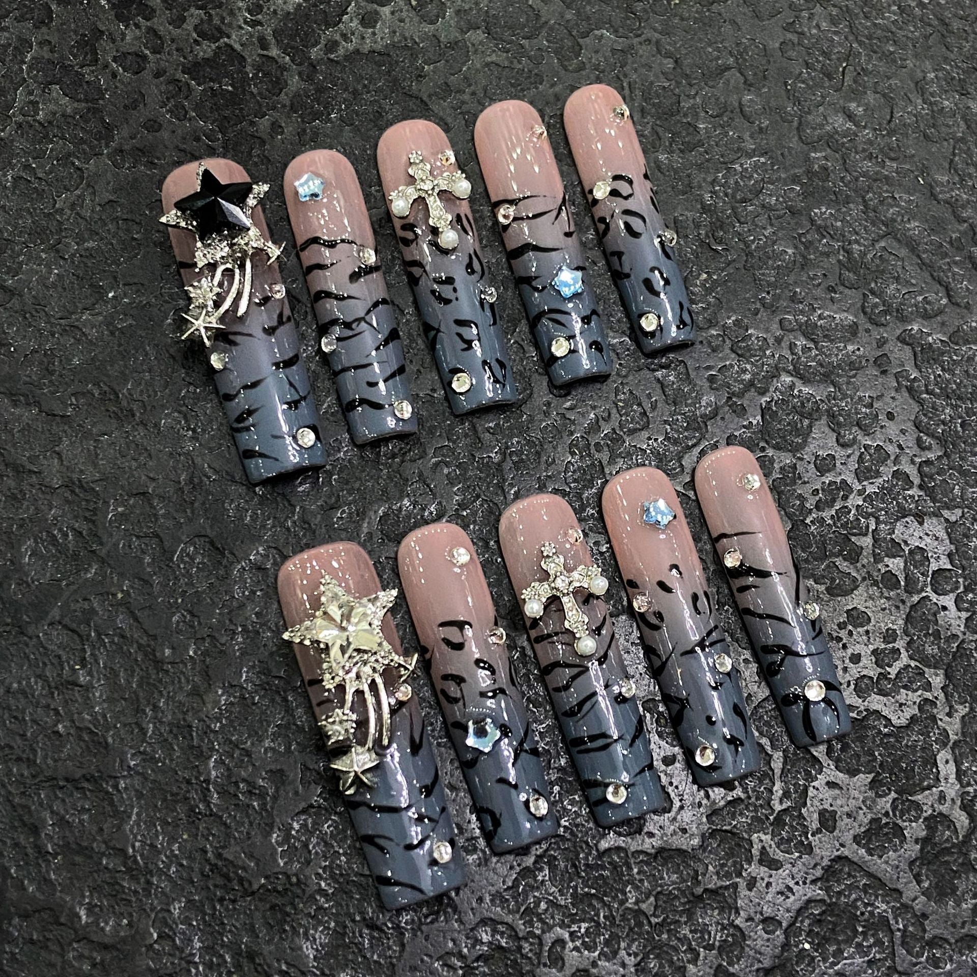KAPOWNAILS Gradient Leopard Press - ons, Rhinestone & Chrome Accents