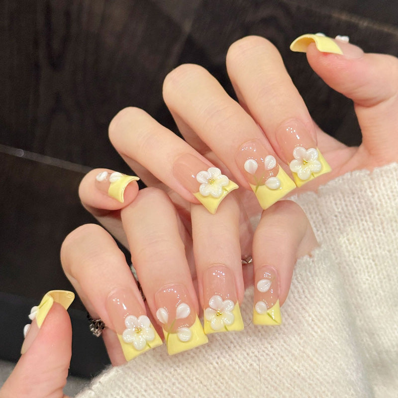 Premium yellow daisy duck nails with 3D florals, color-block tips & pearls - Reusable, damage-free joy - Mood-boosting sunshine