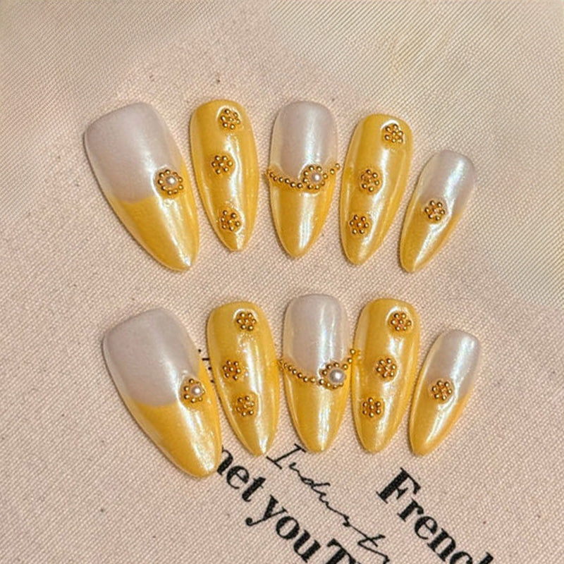 Handmade Almond Press-On Nails - Golden Luxury